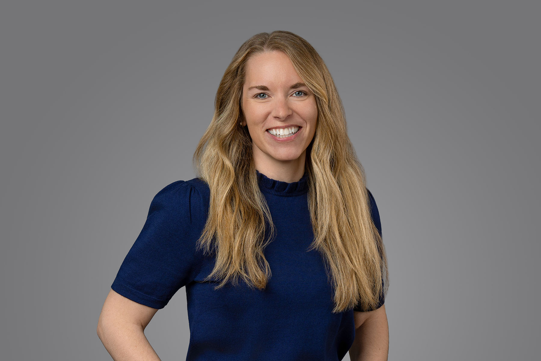 Headshots For LinkedIn, Email Signatures, and CRM Profiles